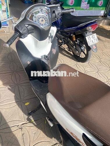 Honda SH Mode 2016 Trắng