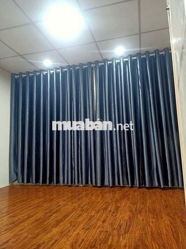 Chính Chủ Cần Bán Căn Hộ Tập Thể Nghĩa Tân, Tầng 4, DT 68m2, 