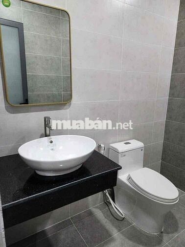 CHO THUÊ NHÀ 3 LẦU 4PHÒNG NGỦ CHÁNH NGHĨA Ở & MỞ VĂN PHÒNG