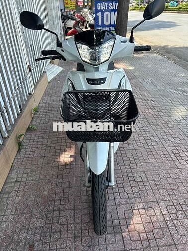 Honda Future Led 125Fi trắng zin êm chính chủ