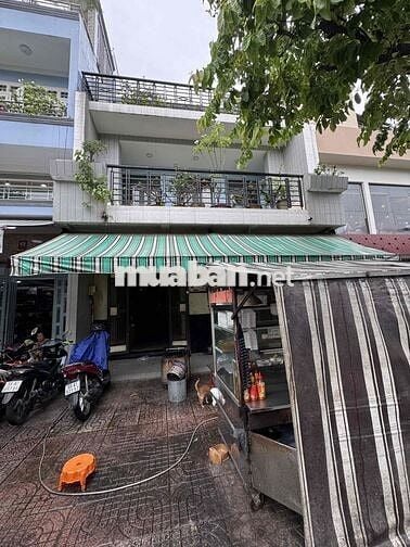 Bán nhà mặt tiền đường Minh Phụng, diện tích lớn