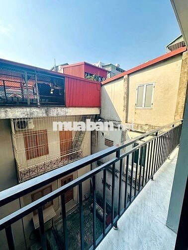 Phòng studio 30m2 CCMN tại Ngõ 92 Đào Tấn, Ba Đình