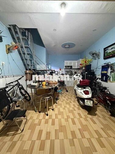 NHỈNH 3 -2 LẦU -  4*6M -TỶ HẺM 4M THÔNG NGUYỄN SỸ SÁCH - P15- TÂN BÌNH