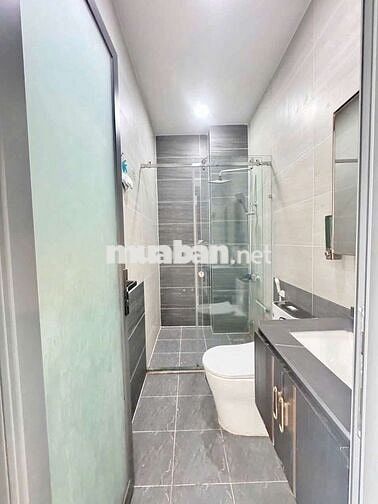 Nhà LÊ VĂN QUỚI [6x10, 4 lầu, 5pn, 6toilet] 20tr/tháng