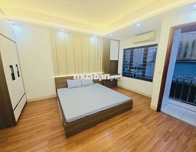 Linh Quang 17m 4 tầng lô góc ngõ thông 