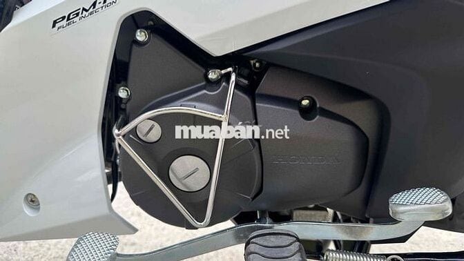 Honda Future fi 2025 Trắng đen ( hỗ trợ góp )