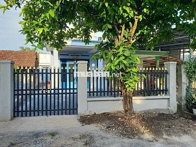 Bán gấp căn nhà cấp 4 ở Đ. số 85-Củ Chi DT: 138,4m2 SHR giá chốt 880tr