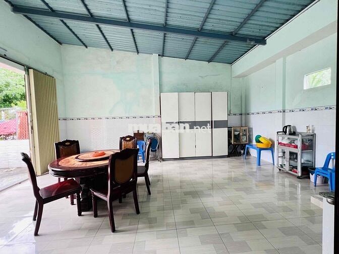 🏡 Nhà cấp 4 gần biển Lộc An, vị trí đẹp, đi bộ ra chợ rất tiện.