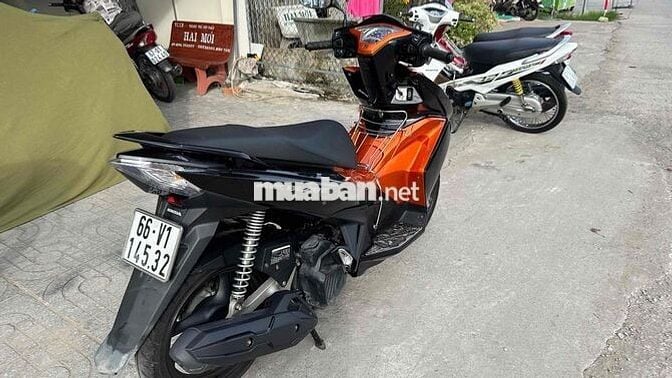 Honda Airblade fi 2013 Cam đen ( hỗ trợ góp )