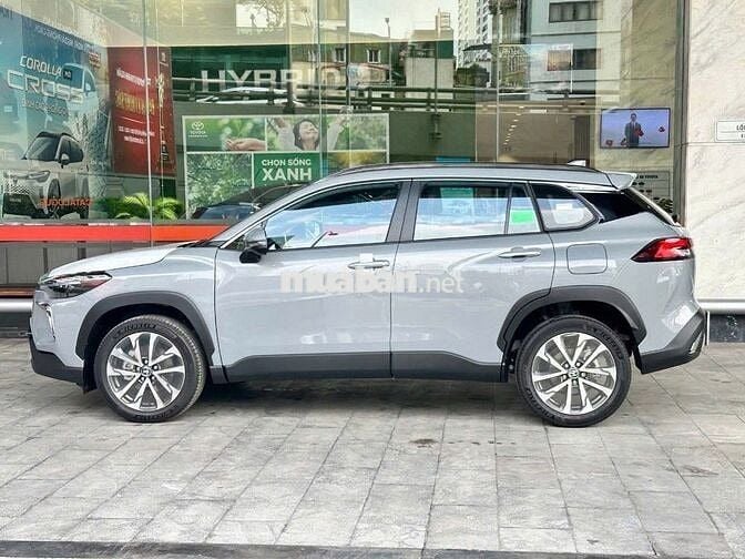 Toyota Corolla Cross 2026 (Xám, Đen) Giao ngay