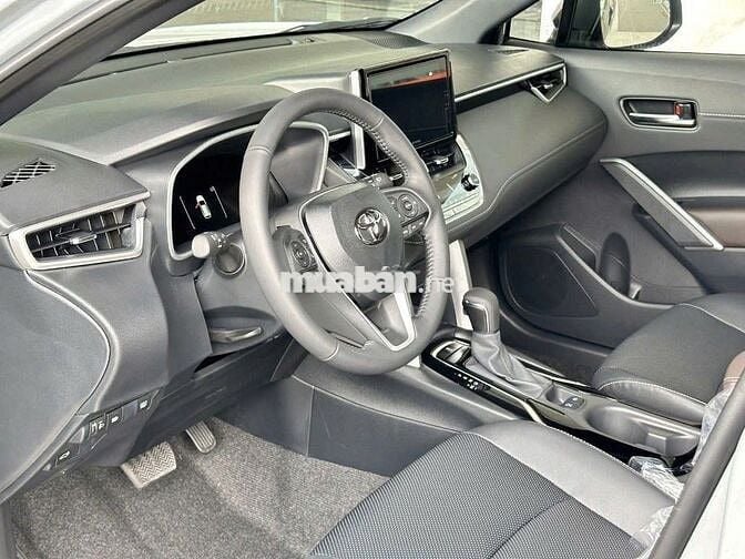 Toyota Corolla Cross 2026 (Xám, Đen) Giao ngay