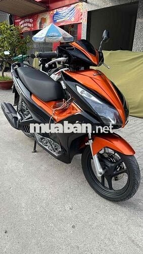 Honda Airblade fi 2013 Cam đen ( hỗ trợ góp )