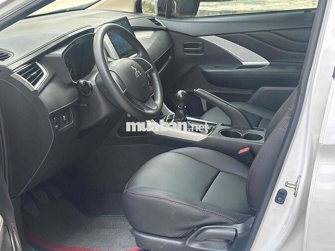 Mitsubishi Xpander 2023 Số sàn 81000 km Trắng