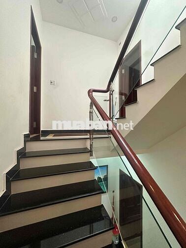Nhà Phố Cao Cấp An Dương Vương , DT 4x14 , 5PN ,5WC , SHR , Khu Compou