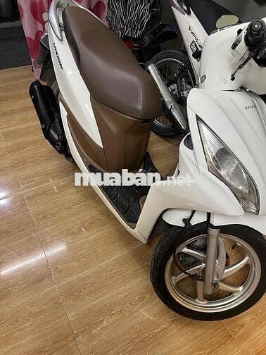 Honda Vision 2012 Trắng Đã sử dụng