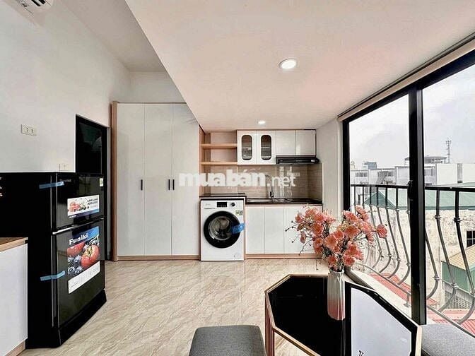 PHÒNG THANG MÁY CÓ GÁC FULL NT ĐẦY ĐỦ TIỆN NGHI GẦN ĐH VĂN HIẾN