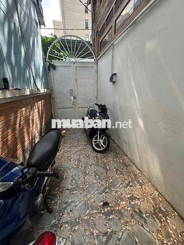 cho Nữ thuê phòng  riêng, mát, nội thất đủ, để xe máy riêng biệt