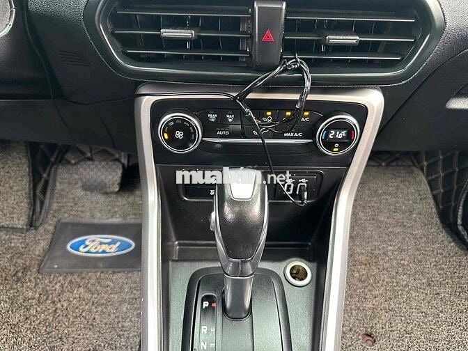 Ford EcoSport 2018 fom mới 2019  1.0 Turbo Titan