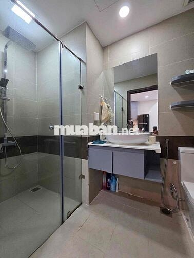 Cho thuê căn hộ 2PN 1WC. chung cư The Botanica. Phường 2 Tân Bình