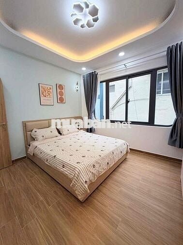 BÌNH THẠNH-5 TẦNG -CÁCH 1 CĂN RA HẺM ÔTÔ-FULL NỘI THẤT - NGUY