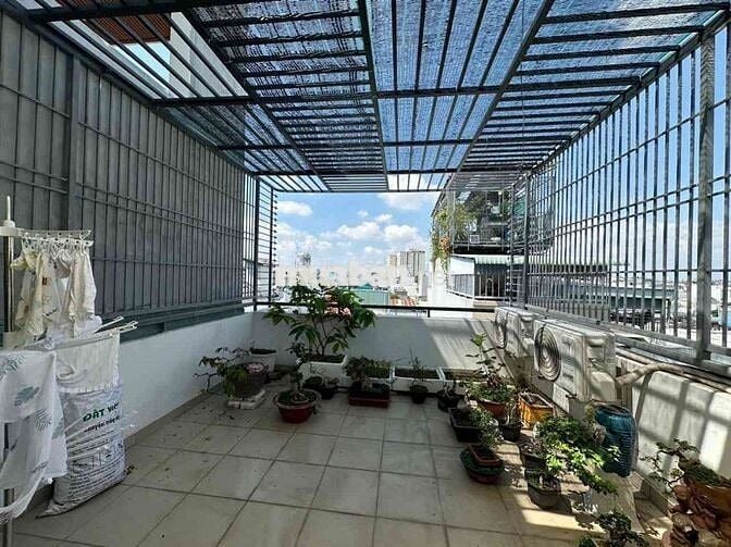 nhà đẹp đầy đủ tiện nghi , hẻm xe hoi trước nhà giá 6ty thương lương