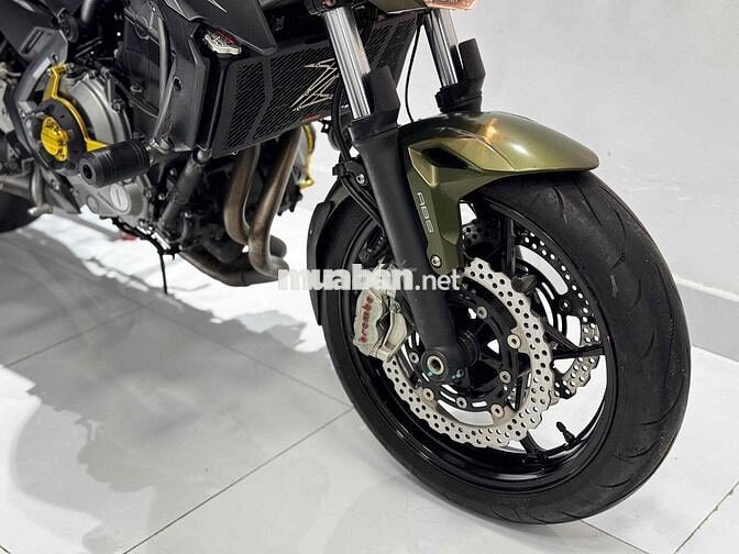 Bán Kawasaki Z650 ABS nhiều đồ chơi chính chủ