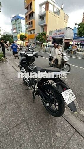 Honda Winner V2 ABS 2018 Đen Bạc Mới 90%