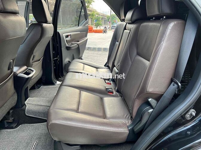Toyota Fortuner 2017 máy xăng 2 cầu 645tr