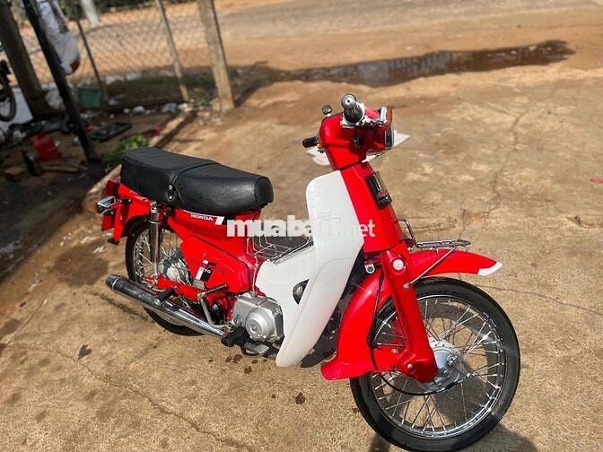 Honda DD Đỏ
