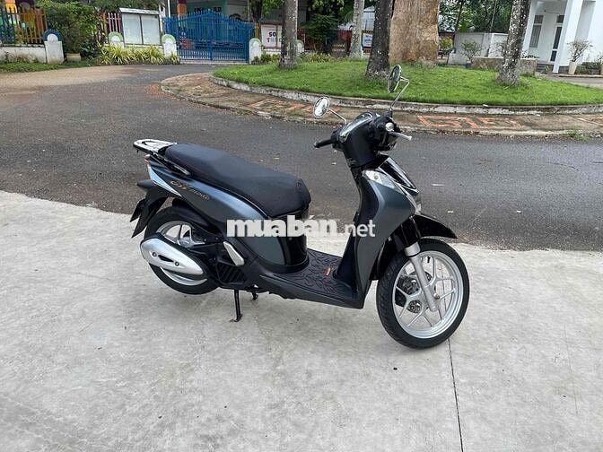 Honda SH Mode Xám đen