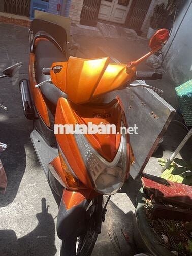 Honda Click màu Cam