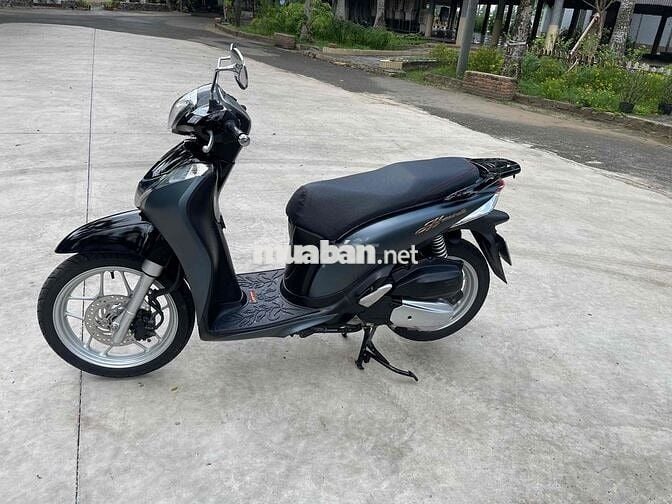 Honda SH Mode Xám đen
