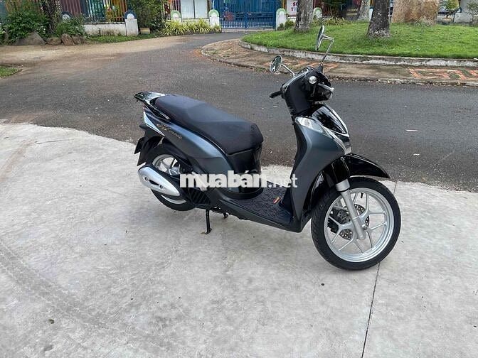 Honda SH Mode Xám đen