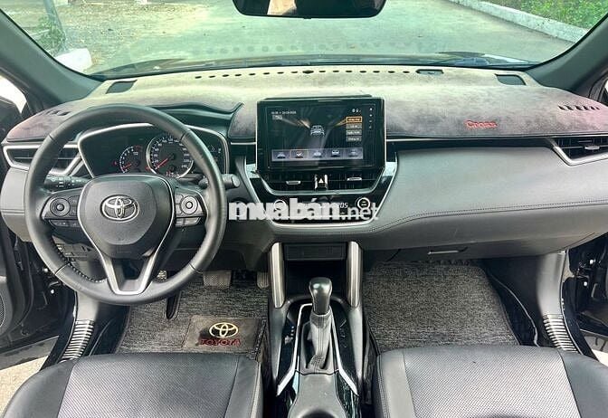 Toyota Cross 2023 1.8V Đen 35.000km