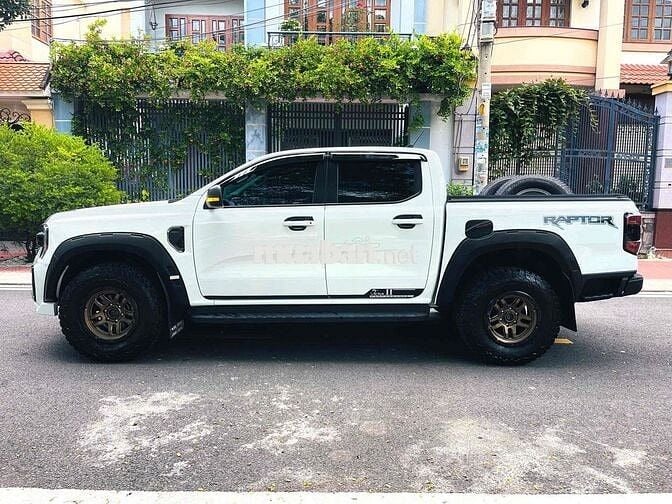 Ford Ranger XLS AT 4x4 2024 Trắng 22.700 km