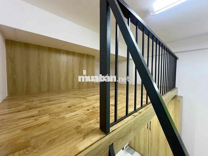 PHÒNG MỚI XÂY GÁC CAO THANG MÁY BANCOL HẺM OTO GẦN ĐẦM SEN ĐH VĂN HIÊN