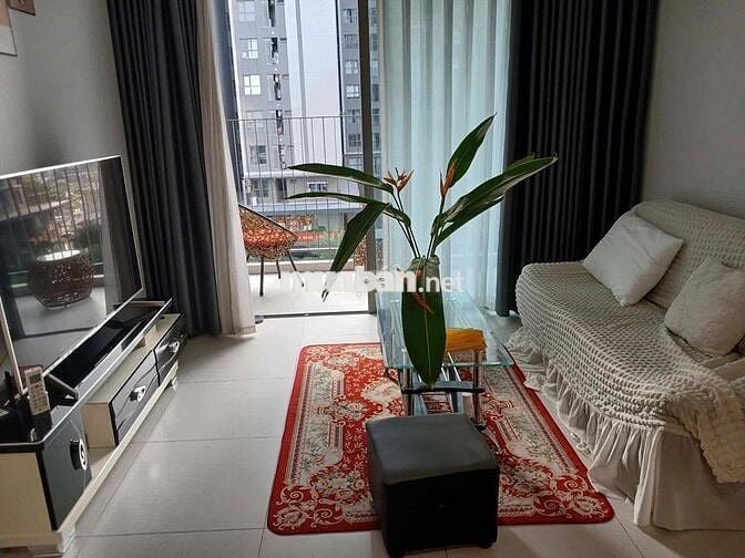 Cho thuê CH 3PN tầng trung, view hồ bơi, đầy đủ NT