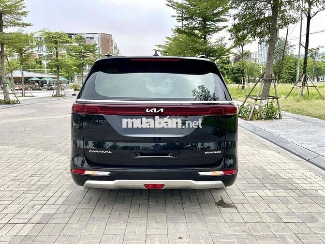 Bán xe Kia Carnival 2.2 D Signature 2024 biển Hà n