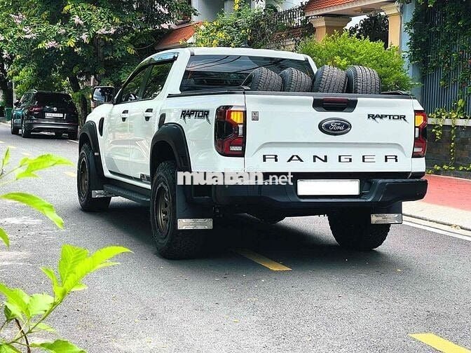 Ford Ranger XLS AT 4x4 2024 Trắng 22.700 km