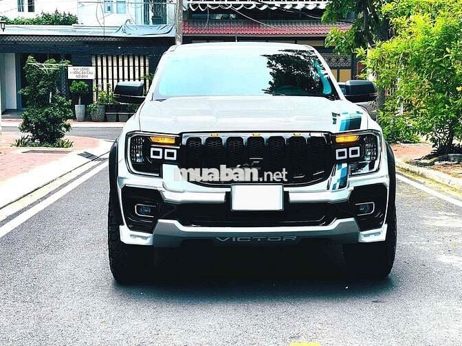 Ford Ranger XLS AT 4x4 2024 Trắng 22.700 km