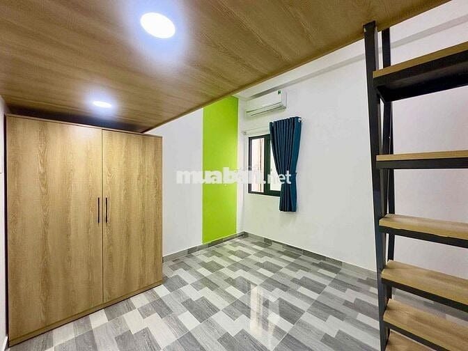 PHÒNG MỚI XÂY GÁC CAO THANG MÁY BANCOL HẺM OTO GẦN ĐẦM SEN ĐH VĂN HIÊN