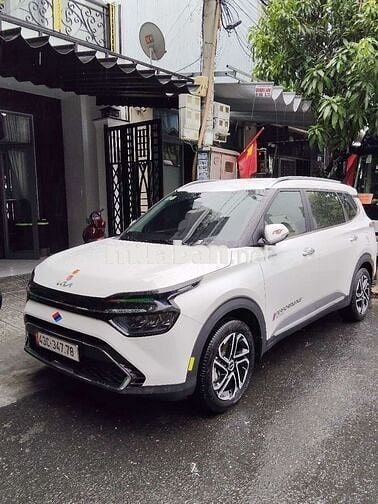 KIA Carens 2025 LUXURY 8000KM Trắng