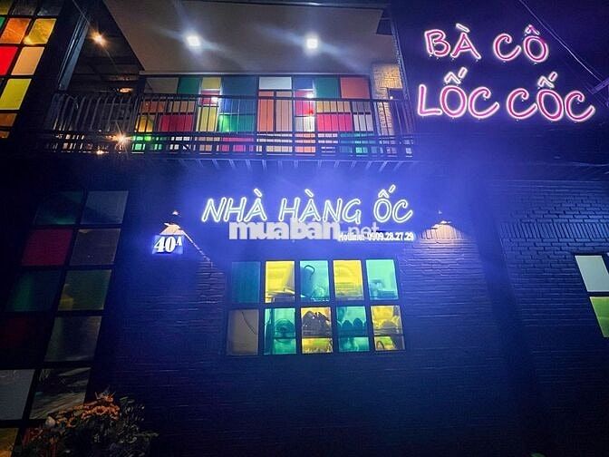 UYỂN DỤNG NHÂN VIÊN CHẢO GÃY