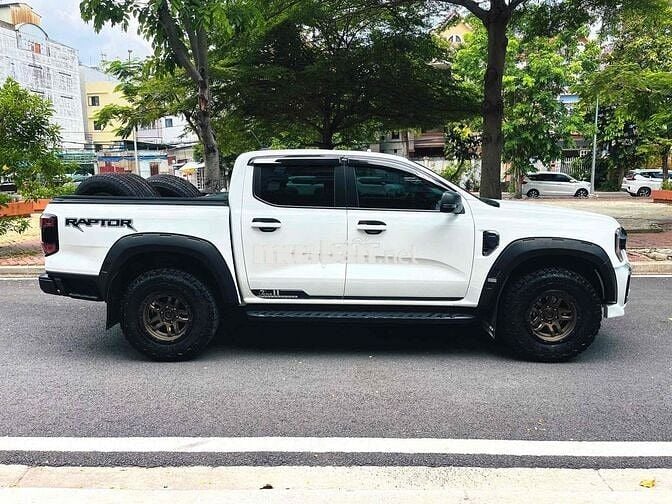 Ford Ranger XLS AT 4x4 2024 Trắng 22.700 km