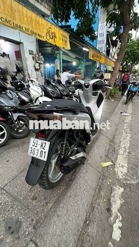 Honda SH 125 2018 Bạc Đã sử dụng