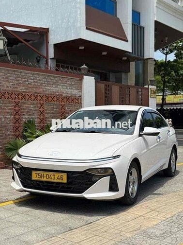 Hyundai Accent 2025 Trắng
