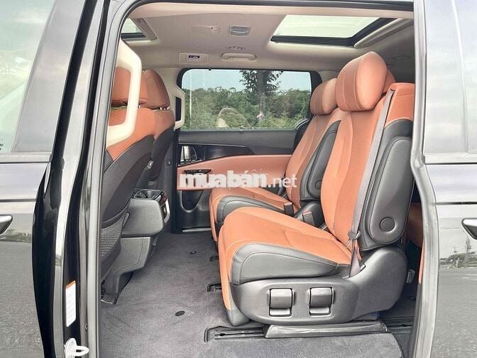 Bán xe Kia Carnival 2.2 D Signature 2024 biển Hà n