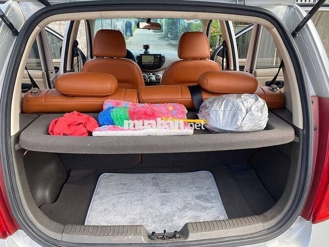 Hyundai i10 2011 AT giá 115 triệu
