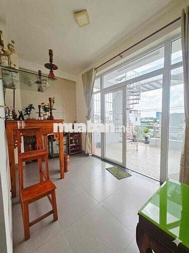 Nhà Góc Hai Mặt Tiền Linh Xuân Thủ Đức ! Sat  ĐHQG