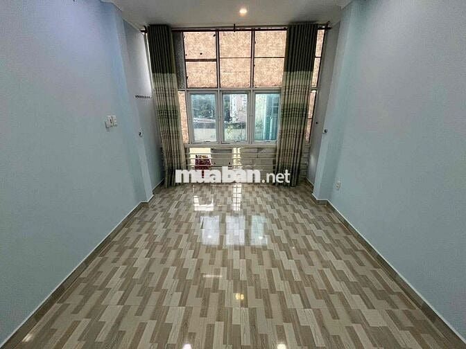 Pass hợp đồng thuê nhà nguyên căn 3PN, 3WC, quận 1